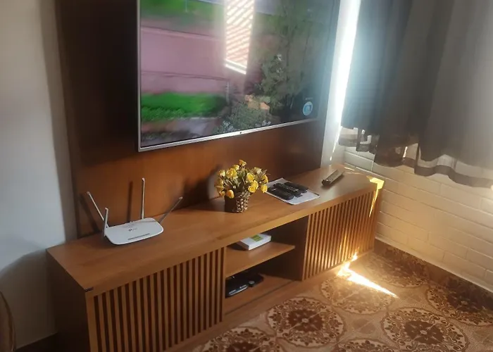 Apartamento a 150 metros da Praia dos Anjos